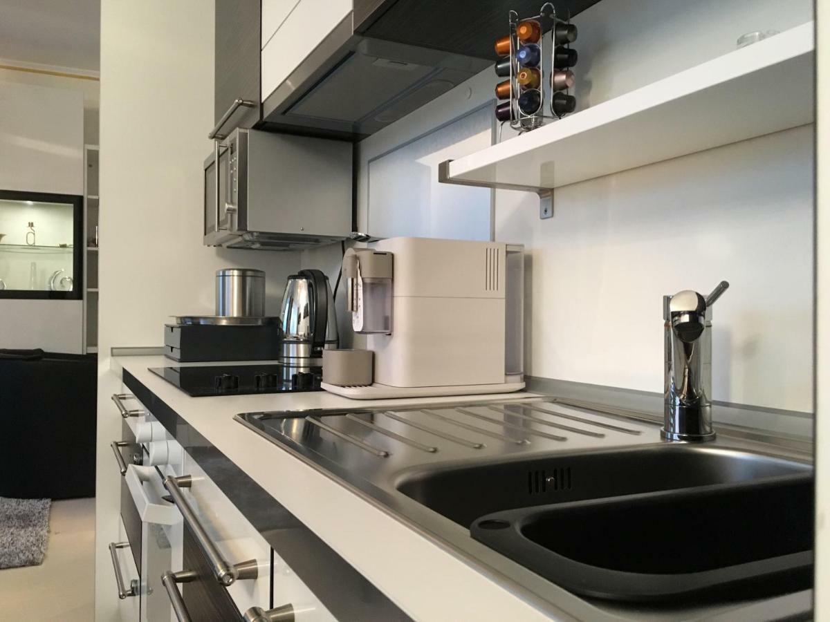 E&m Apartment